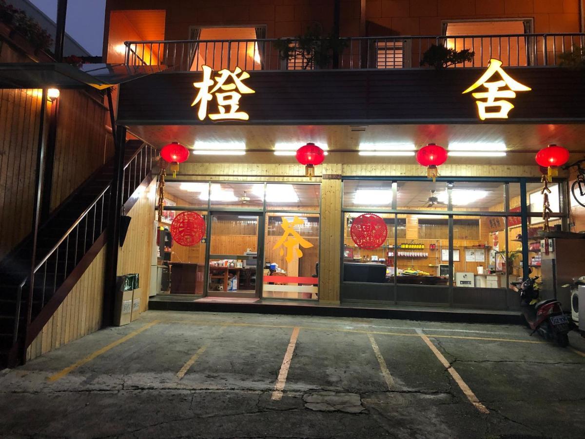 Апартаменти Chingjing ‧ Orange Scotia Женай Екстер'єр фото